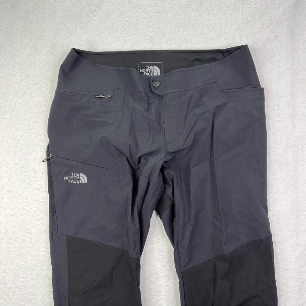 The Northface  Progressor  hiking pants size 2